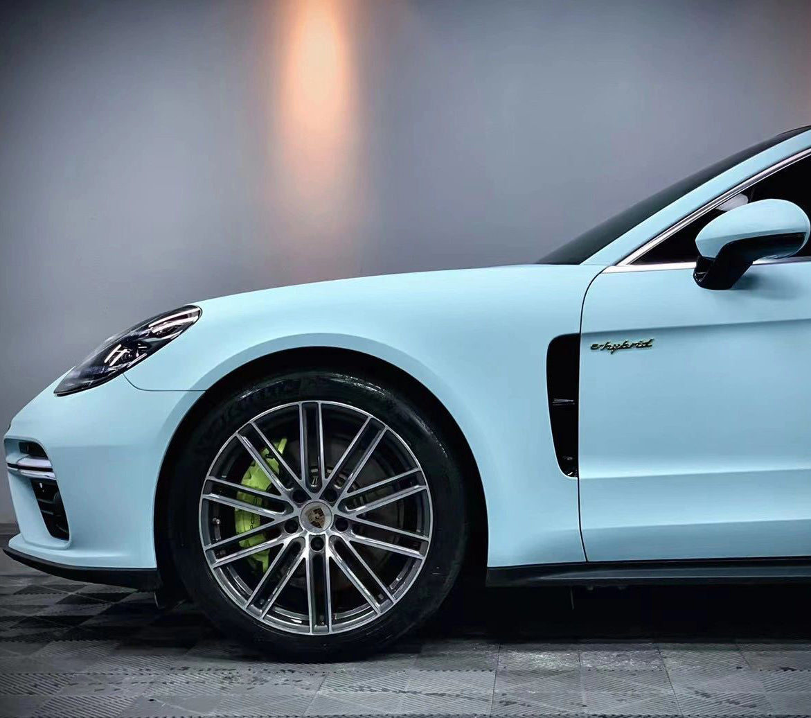 Mallcas™ Super Matte Muriwai White Vinyl Wrap