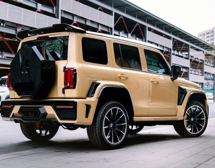 Mallcas™ Glossy Desert Yellow Vinyl Wrap (PET Liner)