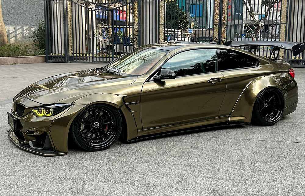 Mallcas™ Glossy Metallic Golden Bronze Vinyl Wrap (PET Liner)