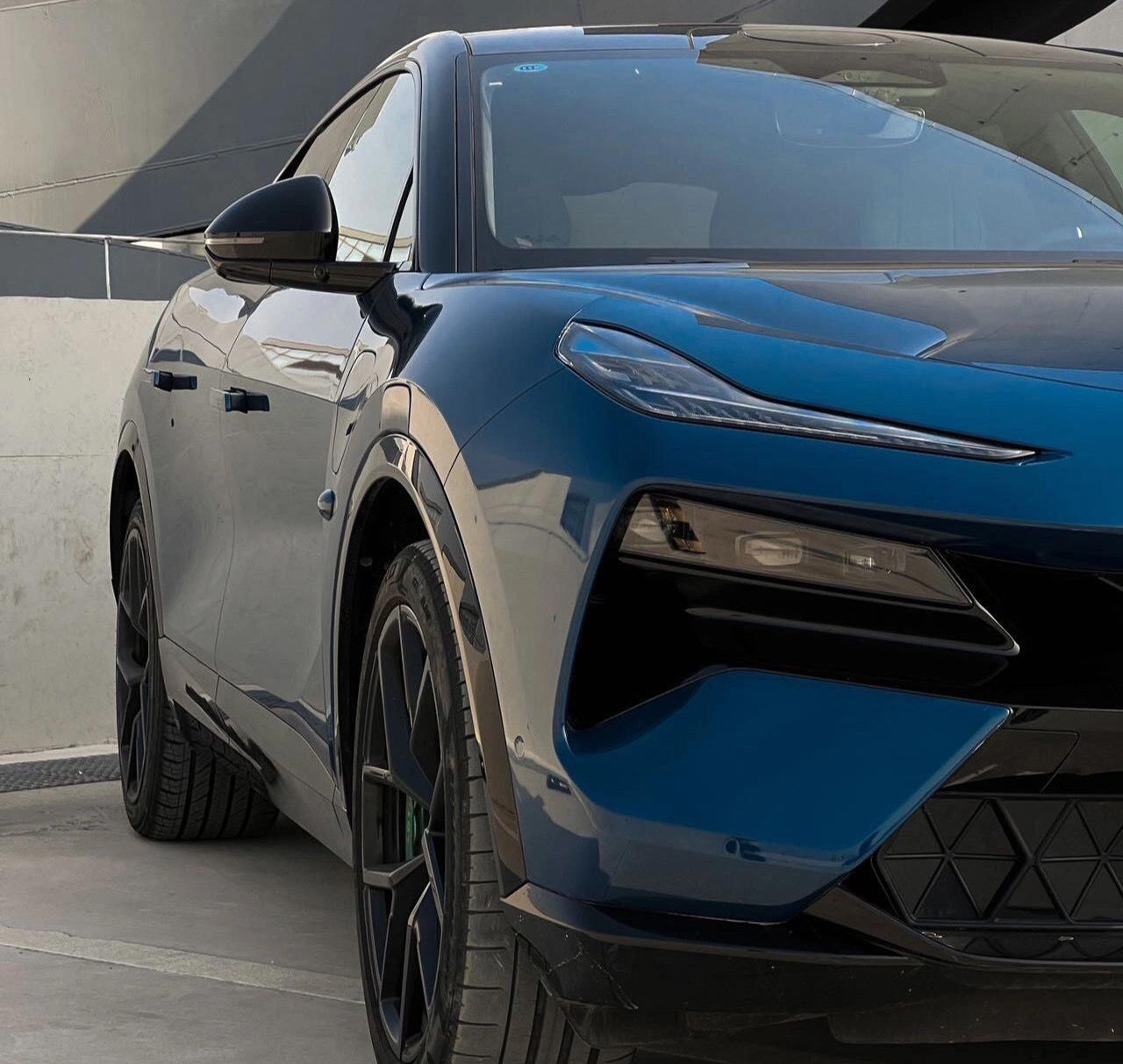 Mallcas™ TPU ColorPPF Gloss Metallic Montego Blue