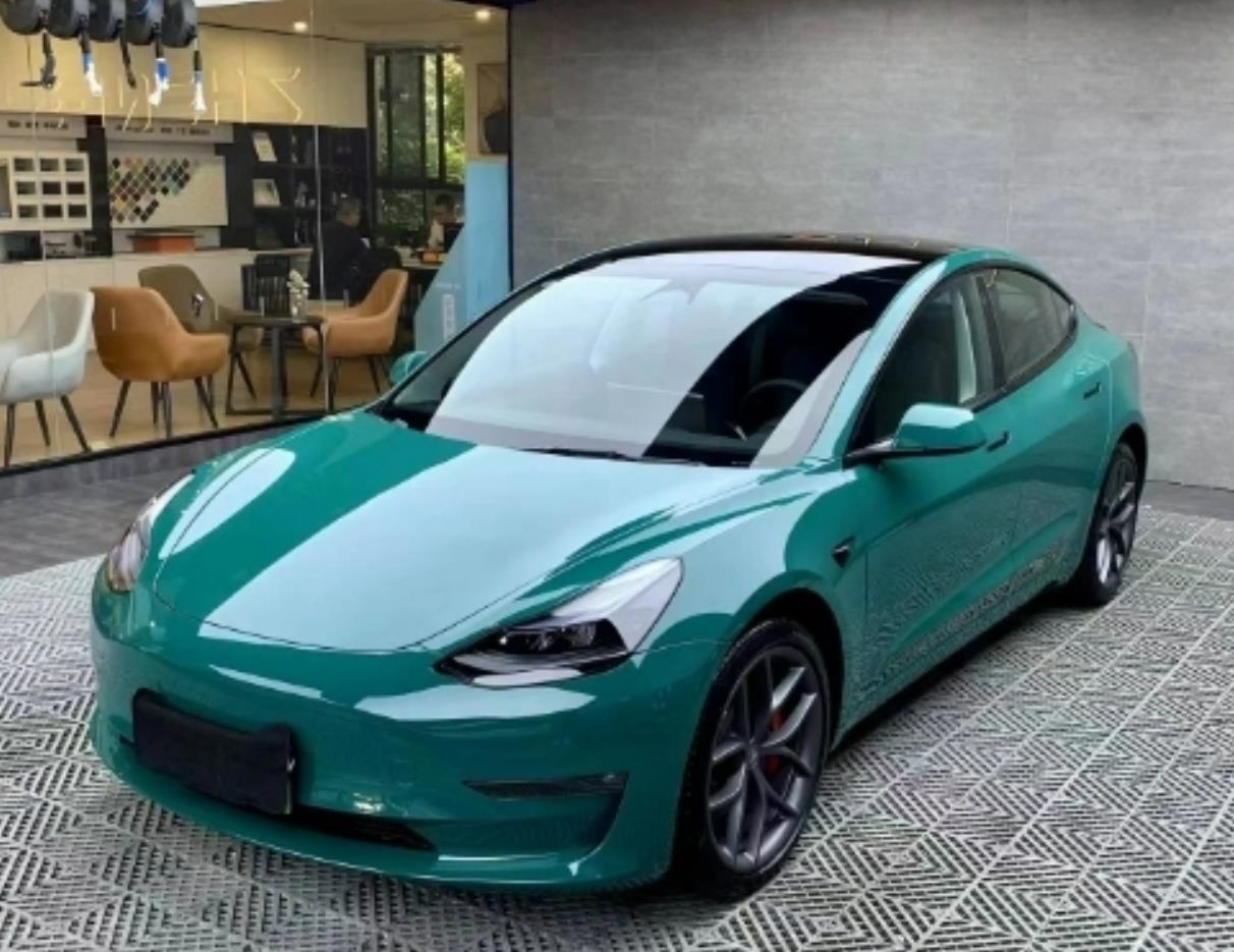 Mallcas™ Glossy Windstorm Green Vinyl Wrap