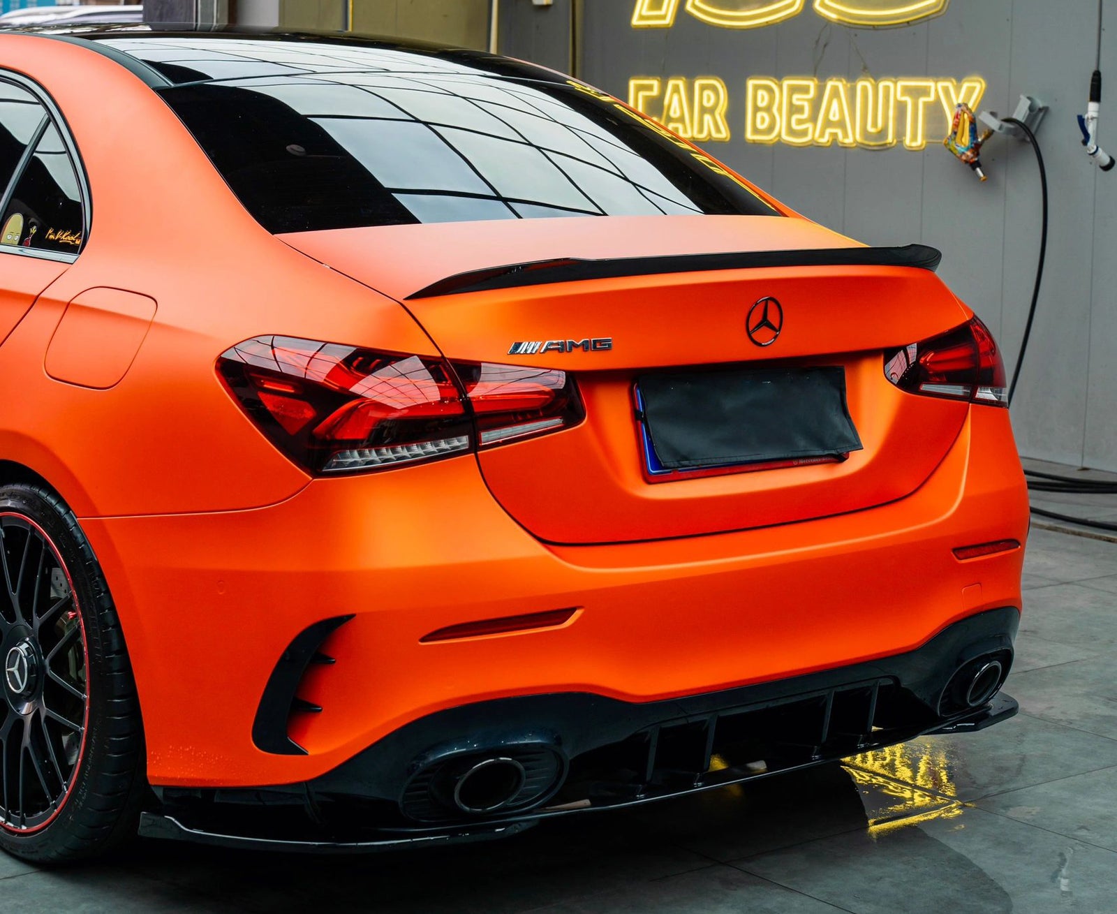 Mallcas™ Super Matte Orange Vinyl Wrap (PET Liner)