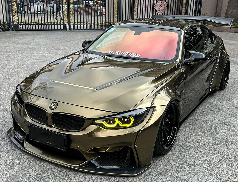Mallcas™ Glossy Metallic Golden Bronze Vinyl Wrap (PET Liner)