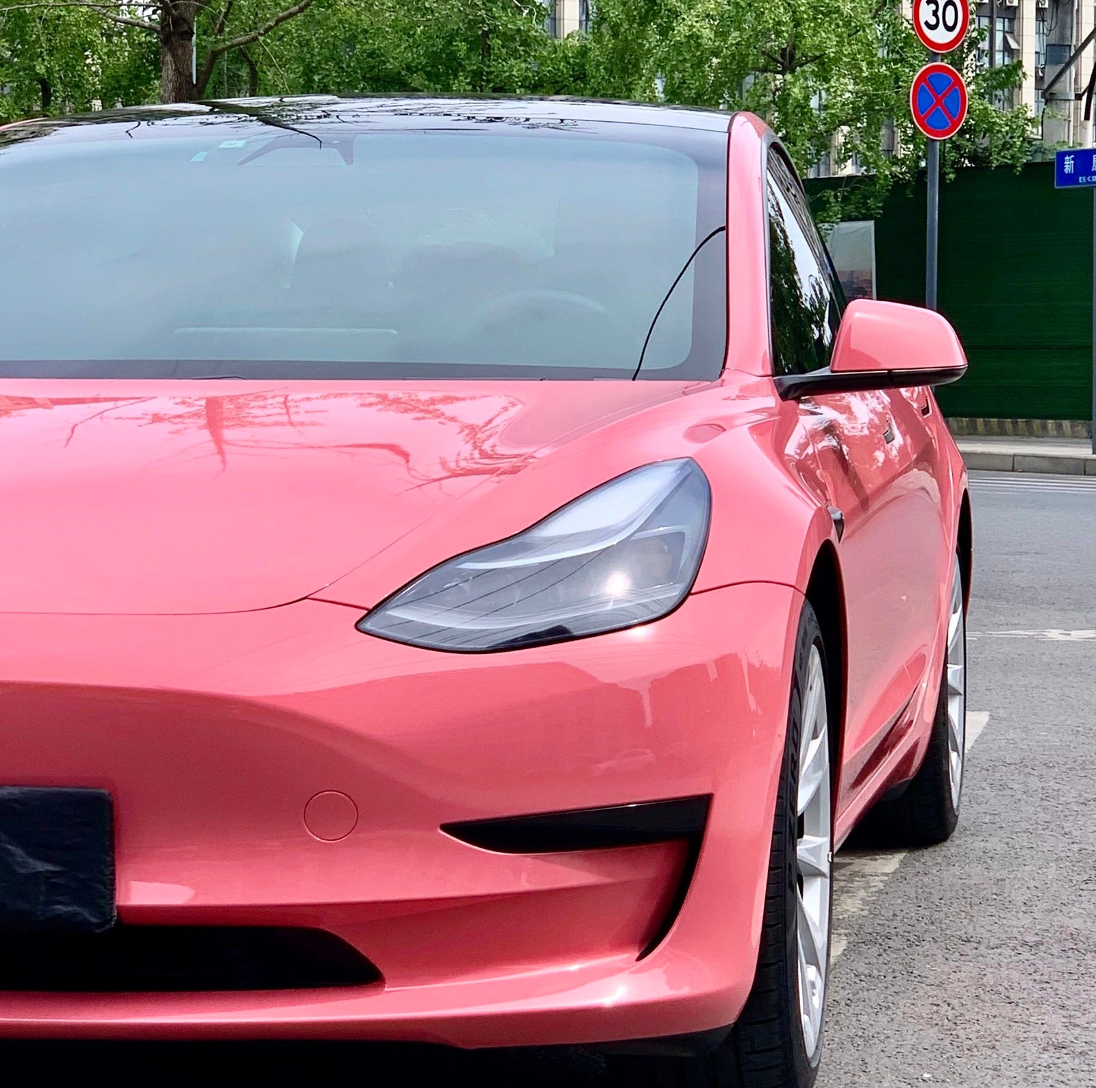 Mallcas™ Glossy Morganite Red Vinyl Wrap (PET Liner)