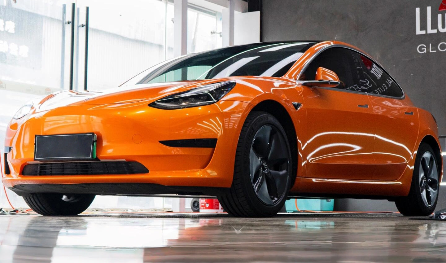 Mallcas™ Glossy Candy Metallic Neon Orange Vinyl Wrap (PET Liner)