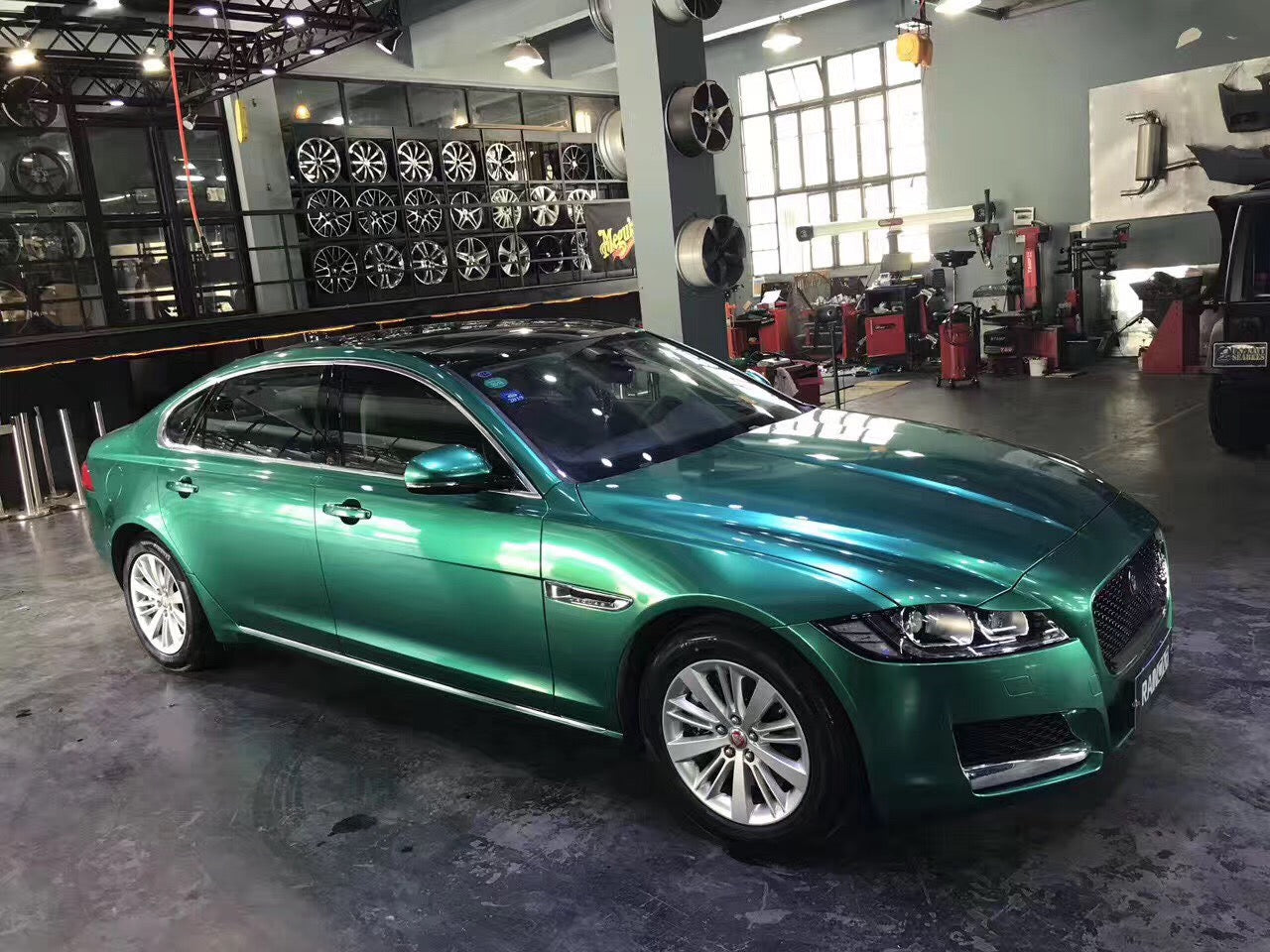 Mallcas™ Glossy Magic Gold Blackish Green Vinyl Wrap