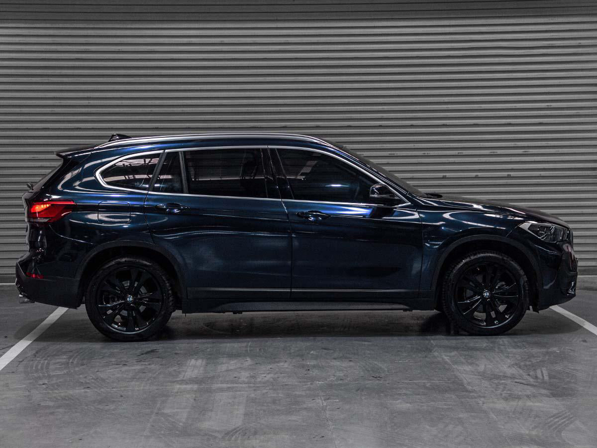 Mallcas™ Glossy Metallic Ghost Midnight Blue Vinyl Wrap (PET Liner)