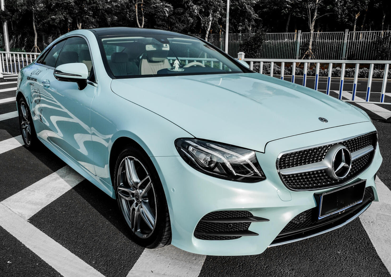 Mallcas™ TPU ColorPPF Gloss Muriwai White