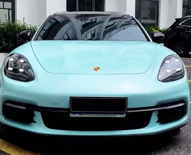 Mallcas™ TPU ColorPPF Gloss Metallic Cold Crystal Light Blue (Light Aqua)