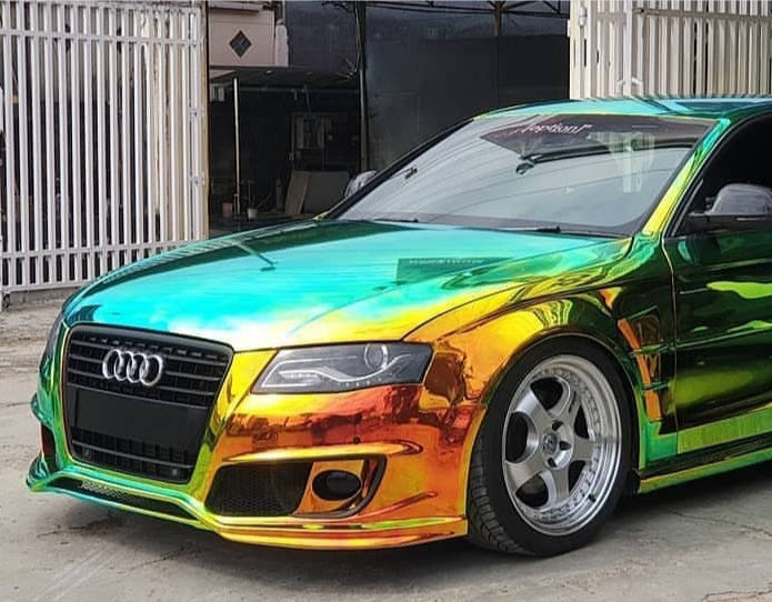 Mallcas™ Glossy Rainbow Chrome Green Vinyl Wrap (PET Liner)