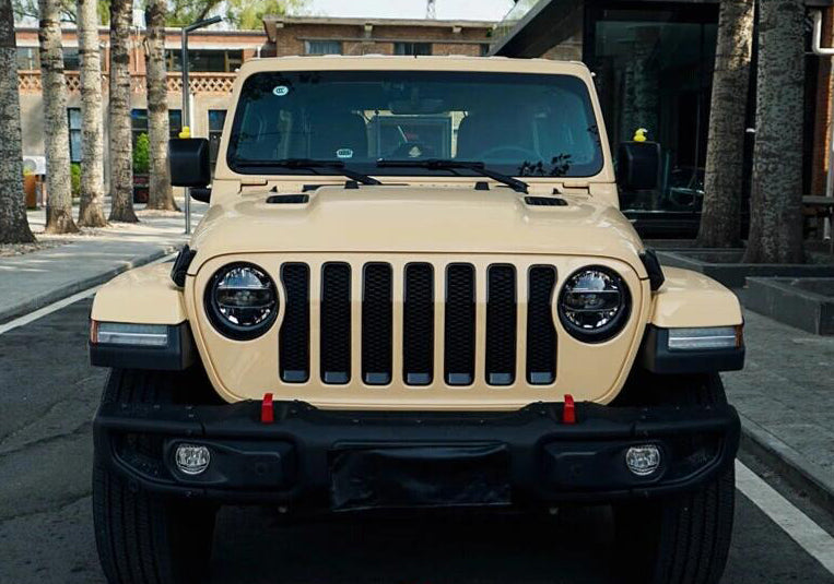 Mallcas™ Glossy Pasadena Yellow Vinyl Wrap (PET Liner)