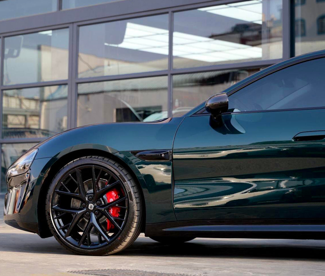 Mallcas™ Glossy Metallic Indigo Green Vinyl Wrap (PET Liner)