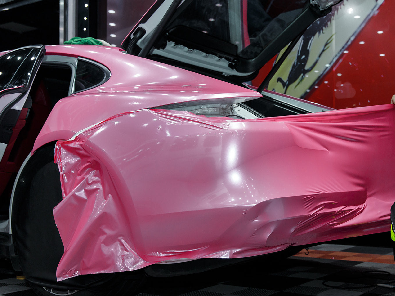 Mallcas™ Glossy Metallic Shell Pink Vinyl Wrap (PET Liner)