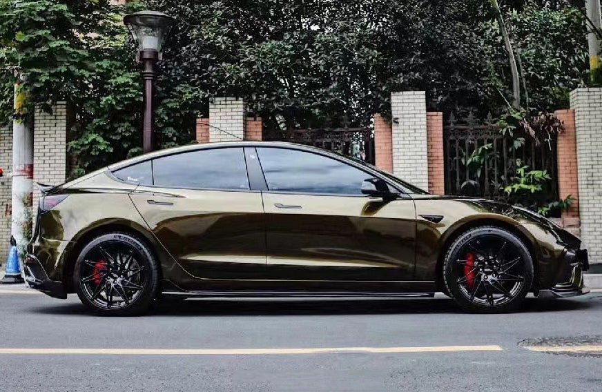 Mallcas™ Glossy Metallic Midnight Gold Vinyl Wrap (PET Liner)