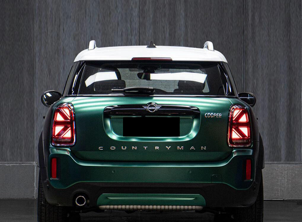 Mallcas™ Matte Pure Metal Emerald Green Vinyl Wrap (PET Liner)