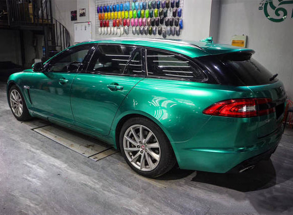 Mallcas™ Glossy Metallic Paint Emerald Green Vinyl Wrap