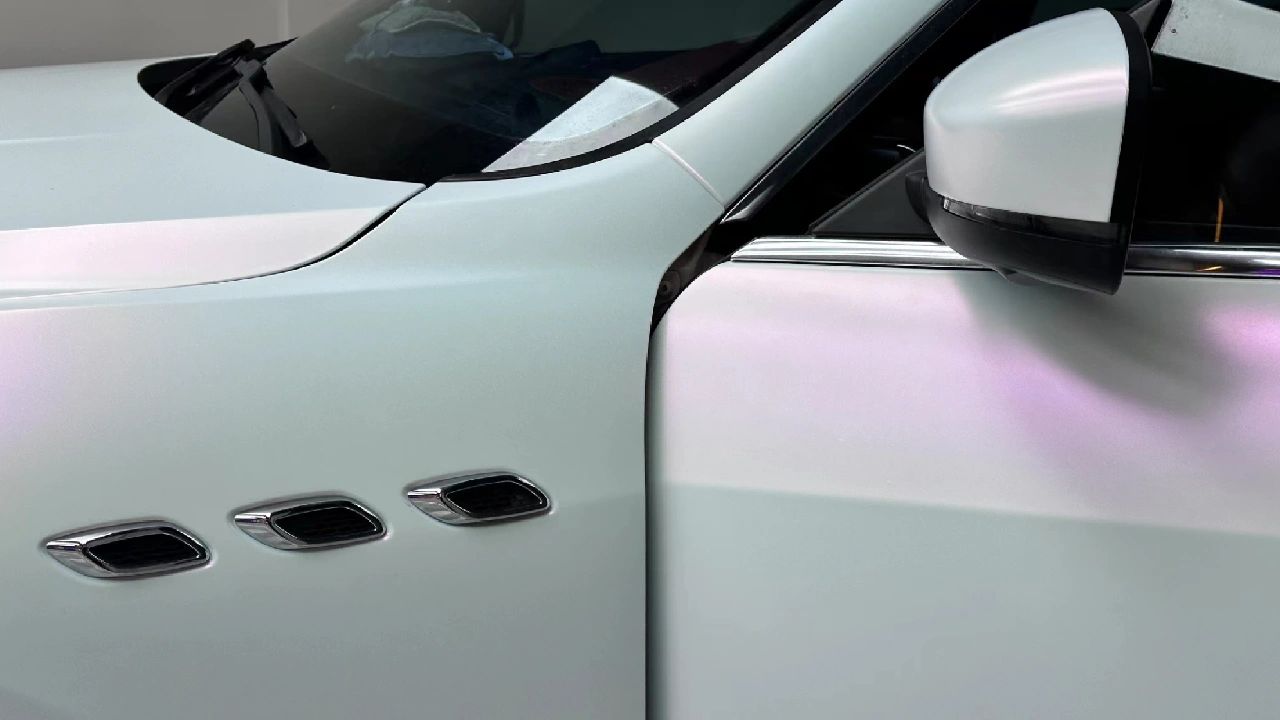 Mallcas™ Matte Diamond Pink White Vinyl Wrap (PET Liner)
