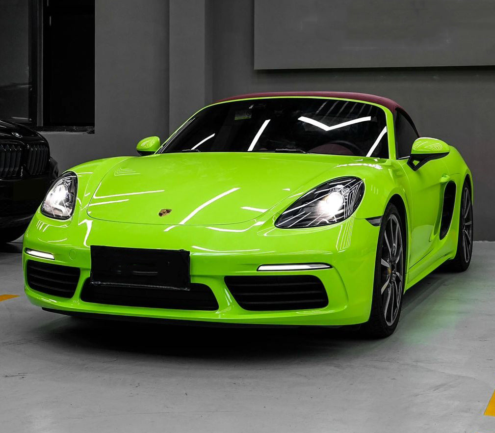 Mallcas™ Glossy Apple Green Vinyl Wrap (PET Liner)