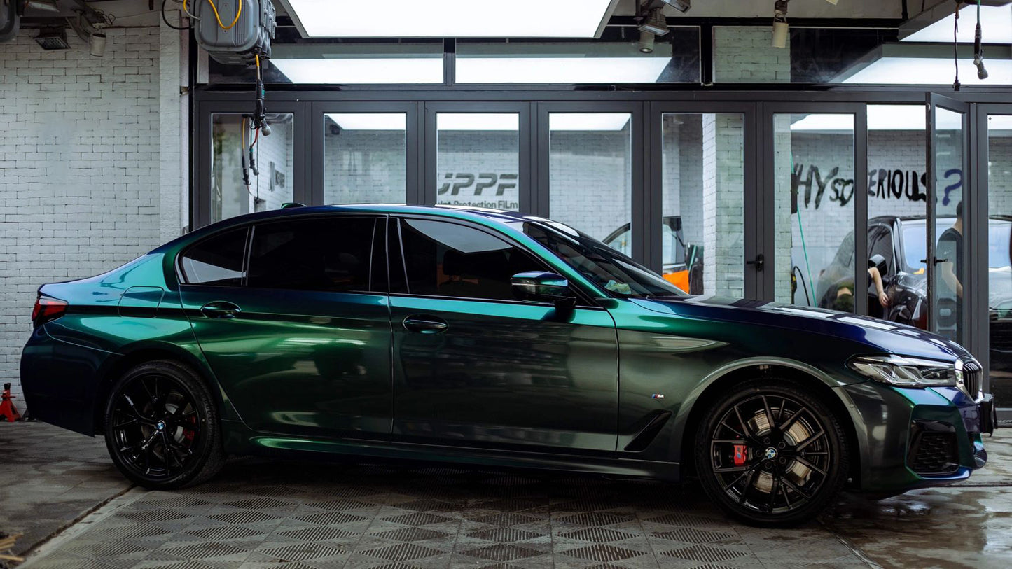 Mallcas™ Glossy Diamond Aurora Green Vinyl Wrap (PET Liner)