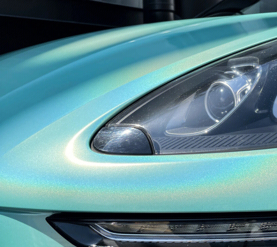 Mallcas™ Glossy Laser Tiffany Vinyl Wrap