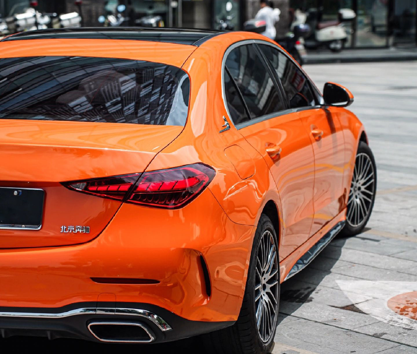 Mallcas™ Glossy Orange Vinyl Wrap