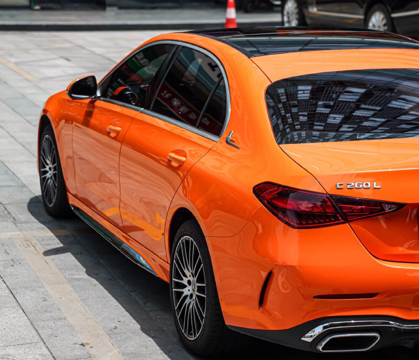 Mallcas™ Glossy Orange Vinyl Wrap