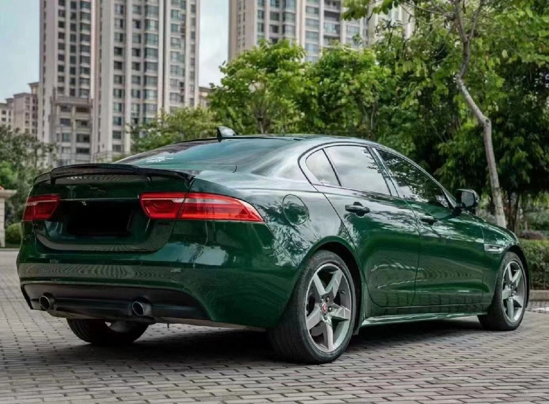 Mallcas™ Glossy Forest Green Vinyl Wrap