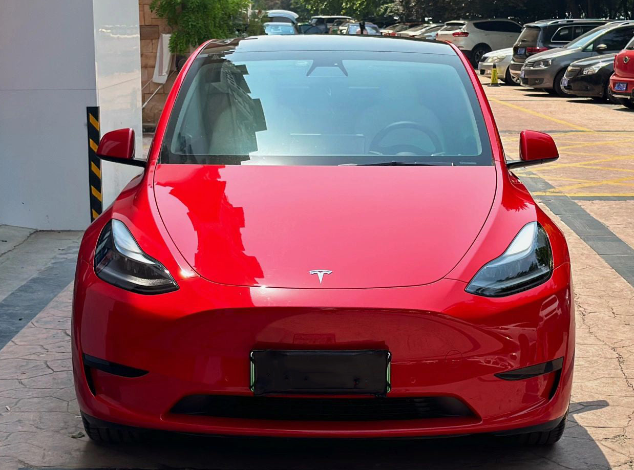 Mallcas™ Glossy Carmine Red Vinyl Wrap