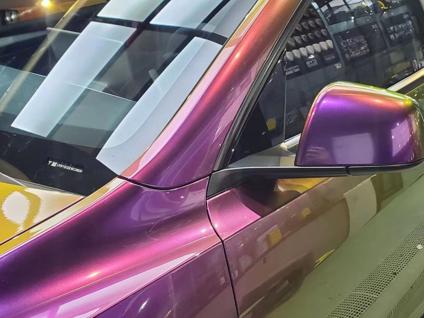 Mallcas™ Ultra Gloss Chamelelon Colorful Purple Gold Vinyl Wrap (PET Liner)