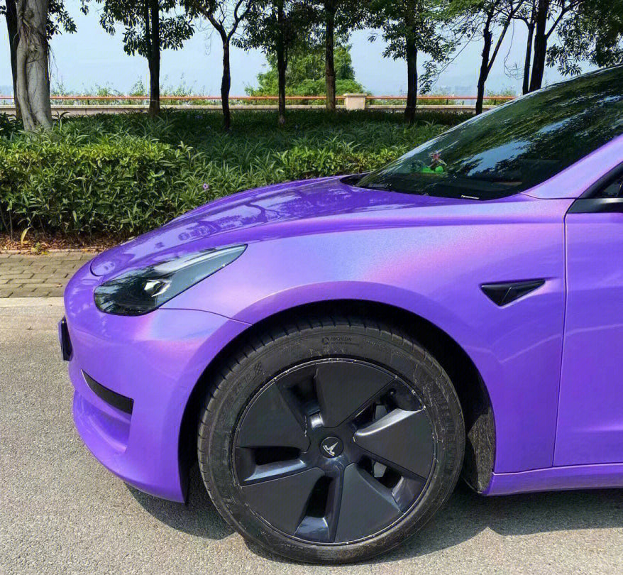 Mallcas™ Ultra Gloss Laser Flip Lavender Vinyl Wrap (PET Liner)