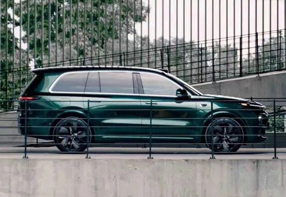 Mallcas™ Glossy Metallic Li Auto Green Vinyl Wrap (PET Liner)