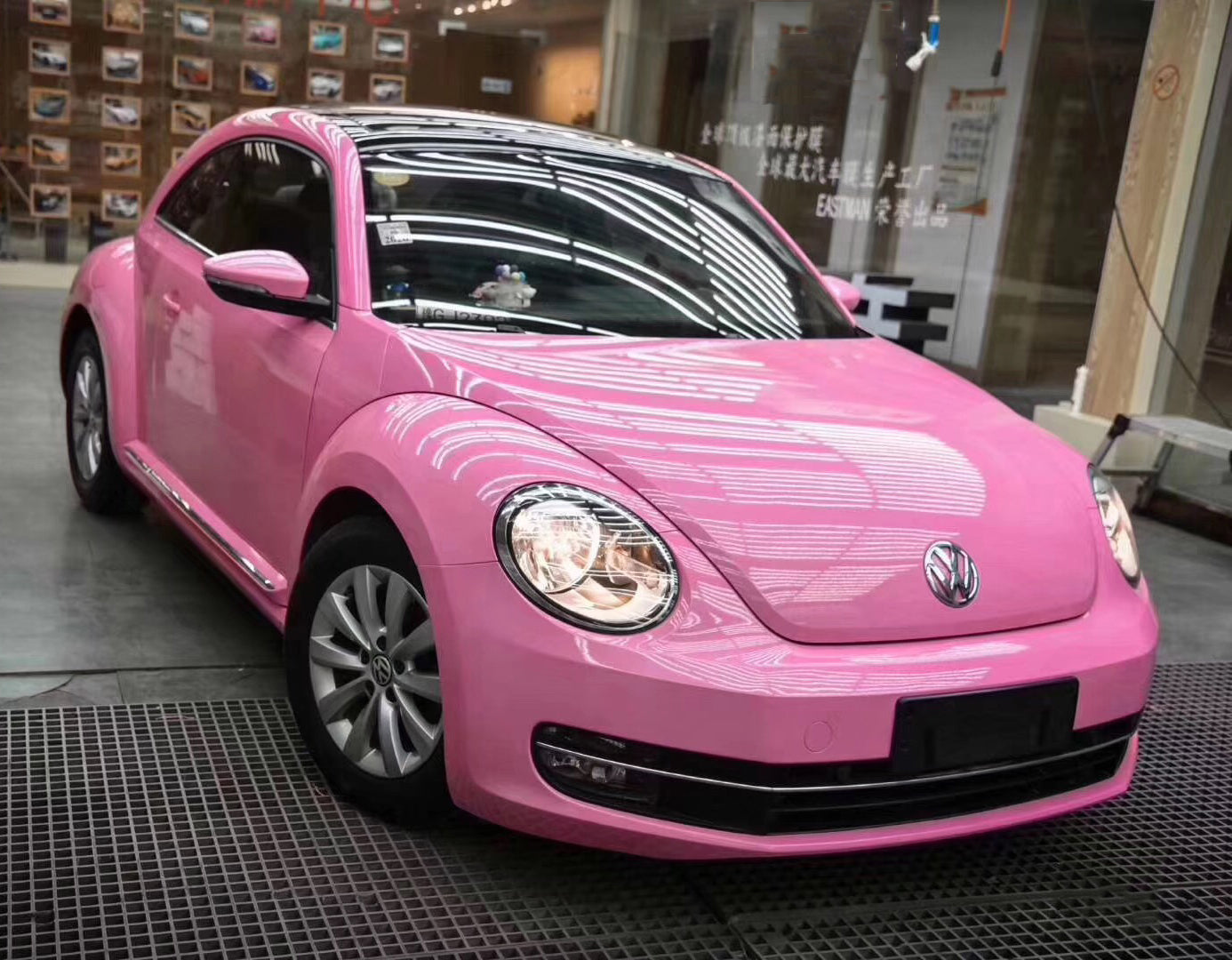 Mallcas™ Glossy Light Pink Vinyl Wrap