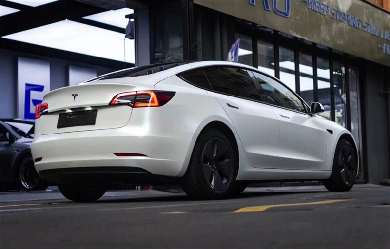 Mallcas™ Matte Pure Metal White Vinyl Wrap (PET Liner)