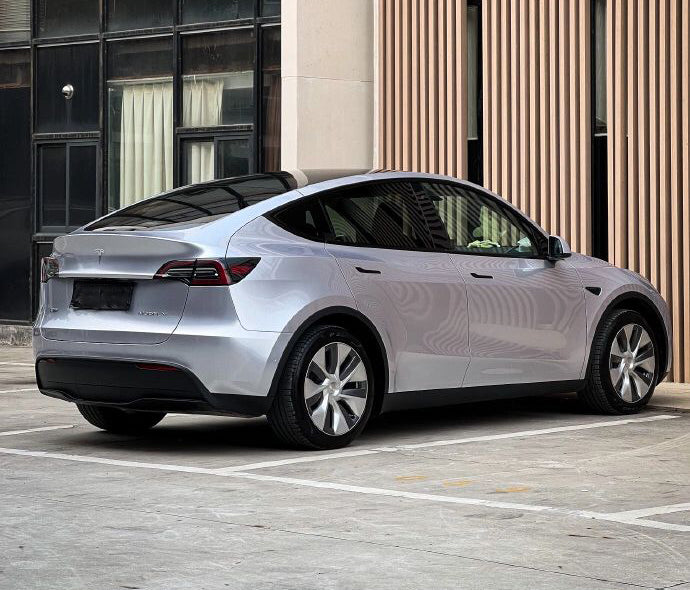 Mallcas™ Glossy Metallic Fleuret Silver Vinyl Wrap (PET Liner)