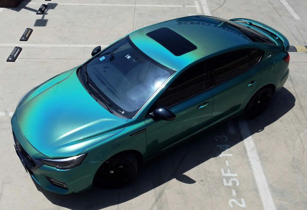 Mallcas™ Gloss Laser Flip Green Vinyl Wrap (PET Liner)