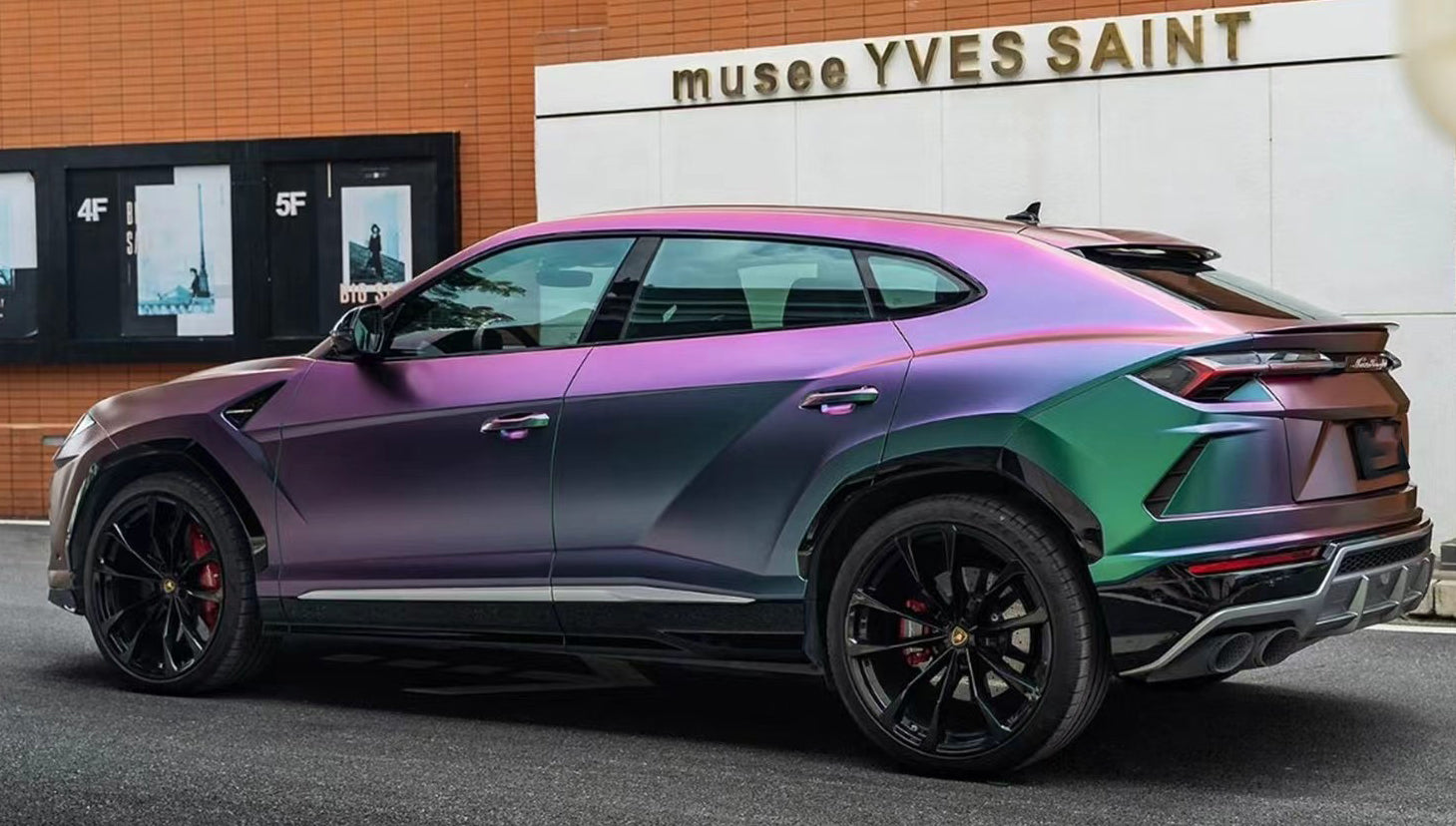 Mallcas™ Ultra Satin Chamelelon Colorful Summit Green Vinyl Wrap (PET Liner)