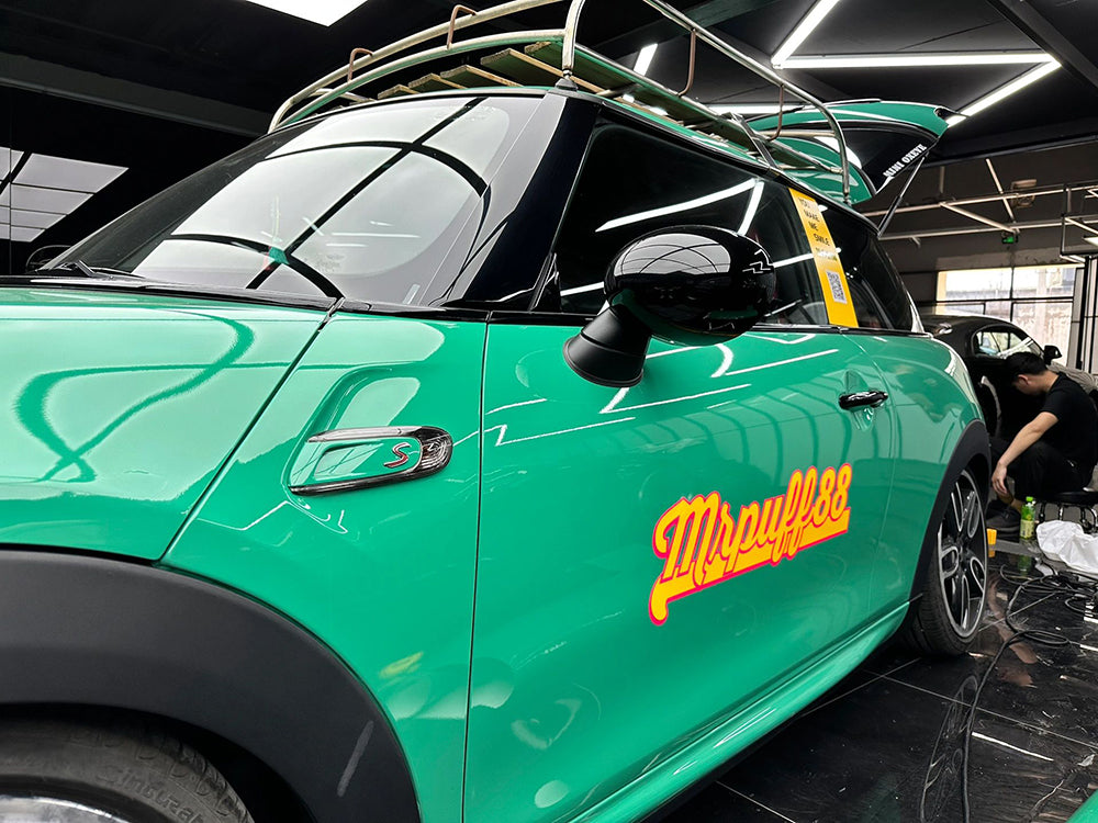 Mallcas™ Glossy Vintage Green Vinyl Wrap