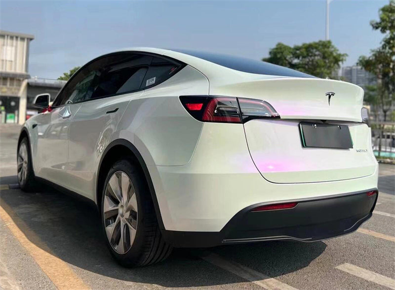 Mallcas™ Glossy White to Purple Vinyl Wrap (PET Liner)