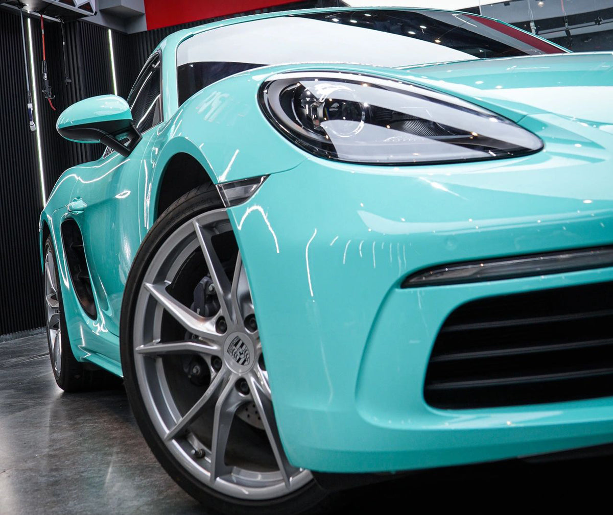 Mallcas™ Glossy Tiffany Vinyl Wrap (PET Liner)