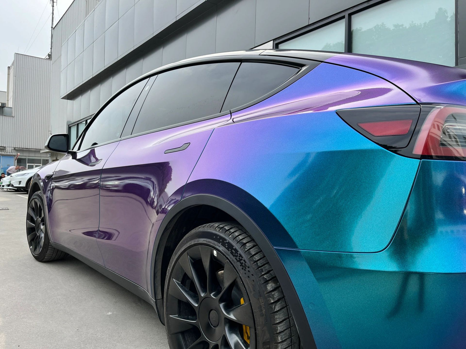 Mallcas™ Glossy Diamond Purple Blue Vinyl Wrap (PET Liner)