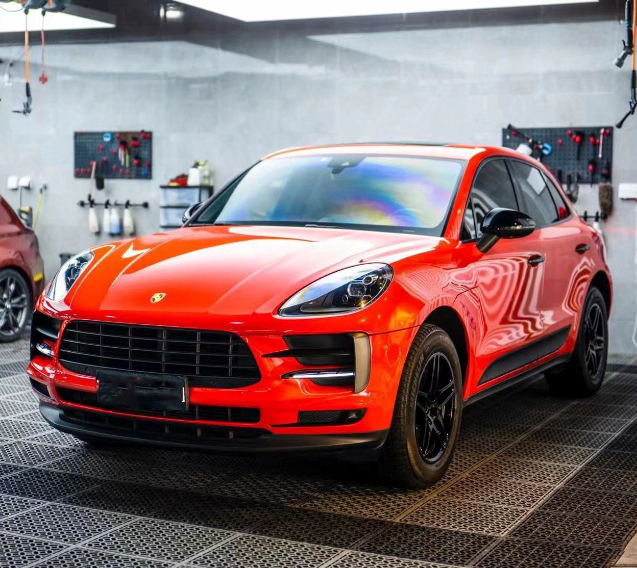 Mallcas™ Glossy Reddish Orange Vinyl Wrap (PET Liner)