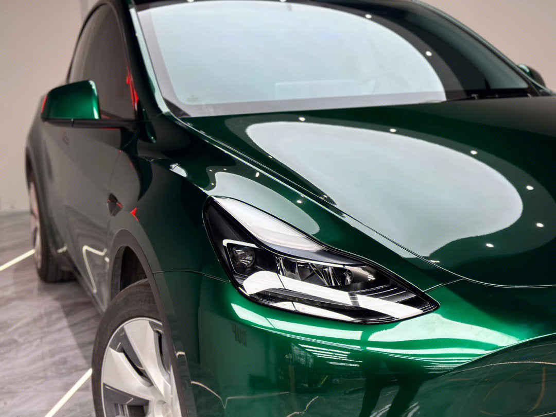 Mallcas™ Glossy Metallic Agate Green Vinyl Wrap