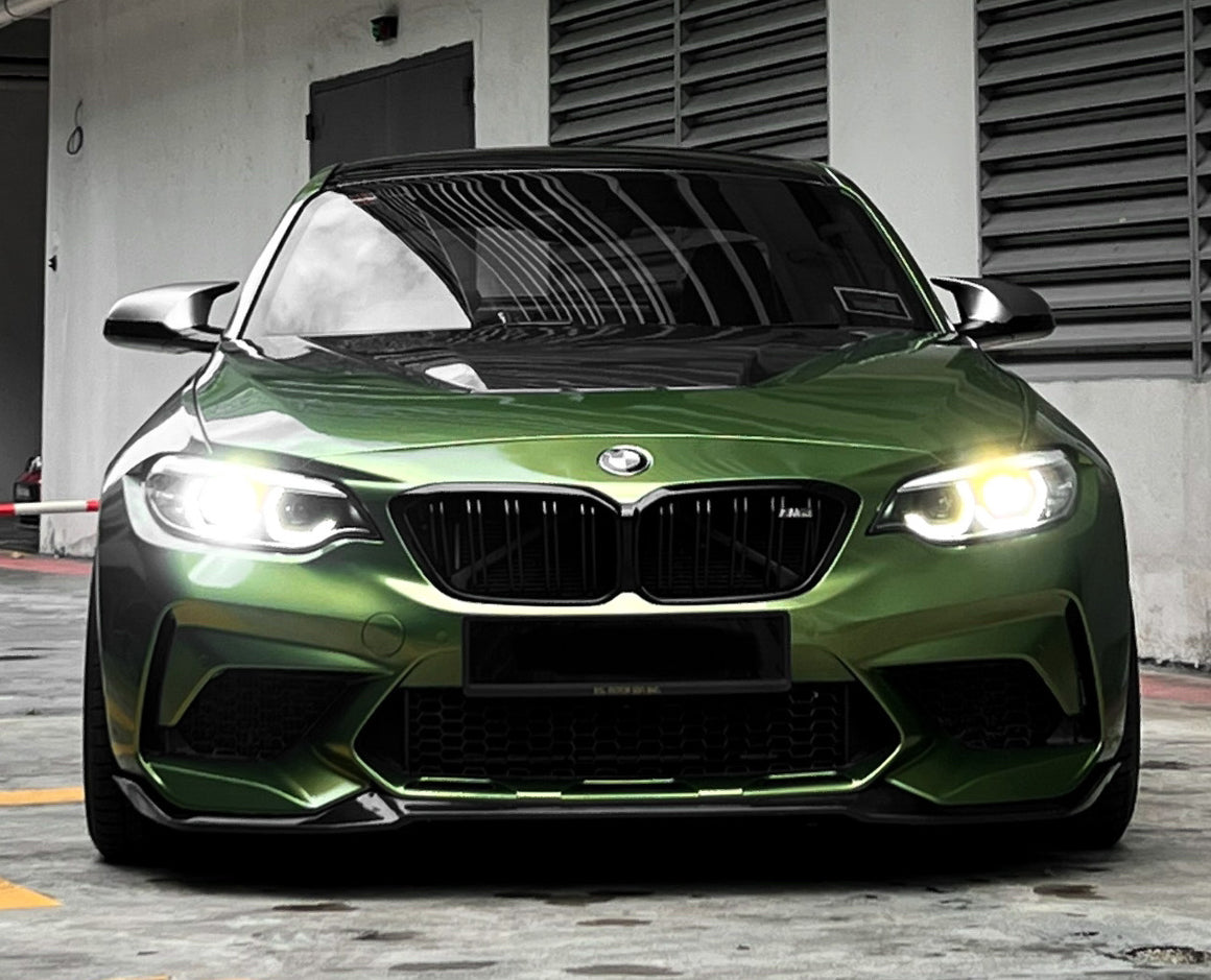 Mallcas™ Glossy Metallic Mamba Green Vinyl Wrap (PET Liner)