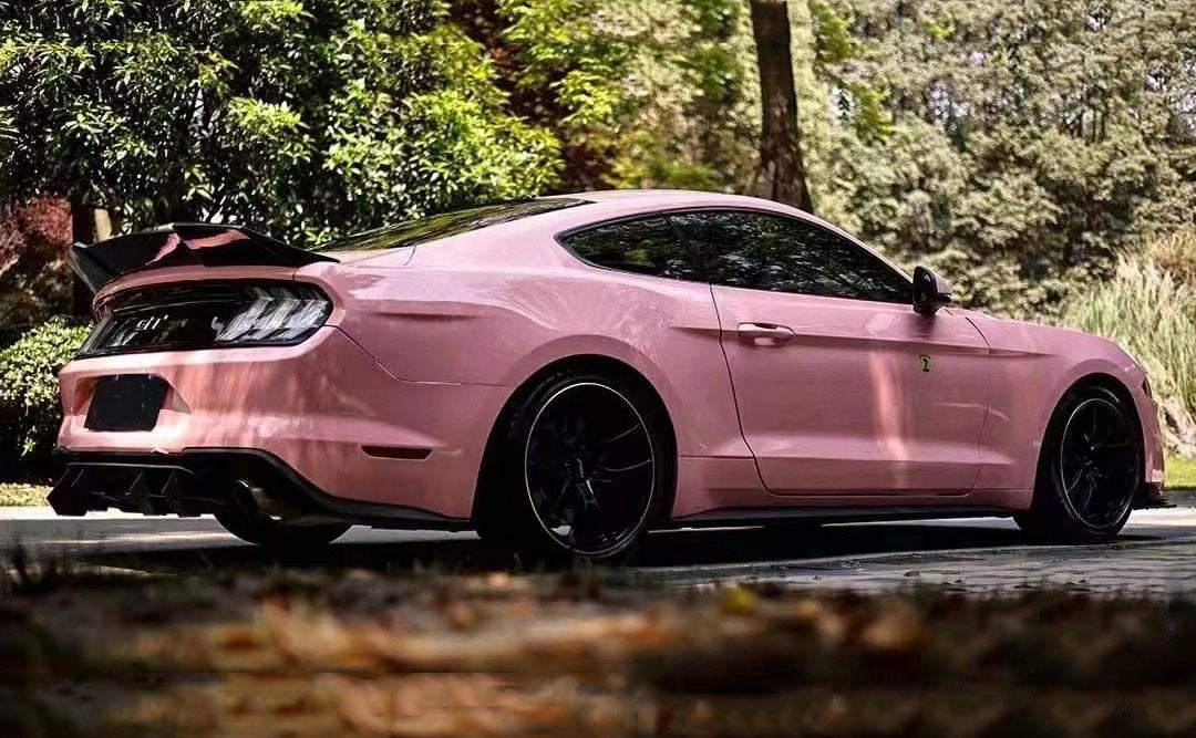 Mallcas™ Glossy Rouge Pink Vinyl Wrap (PET Liner)