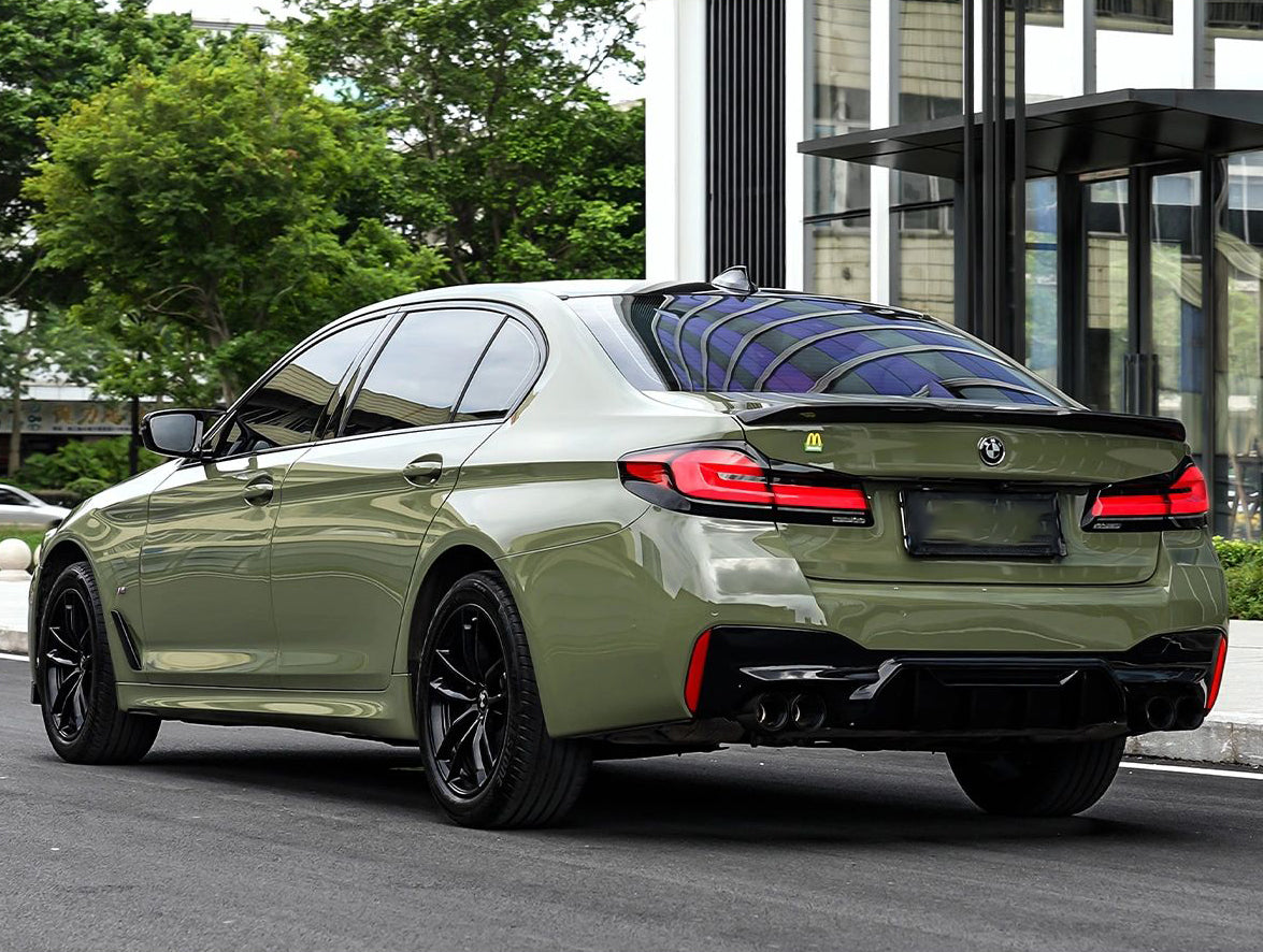 Mallcas™ Glossy Aurora Green Vinyl Wrap (PET Liner)