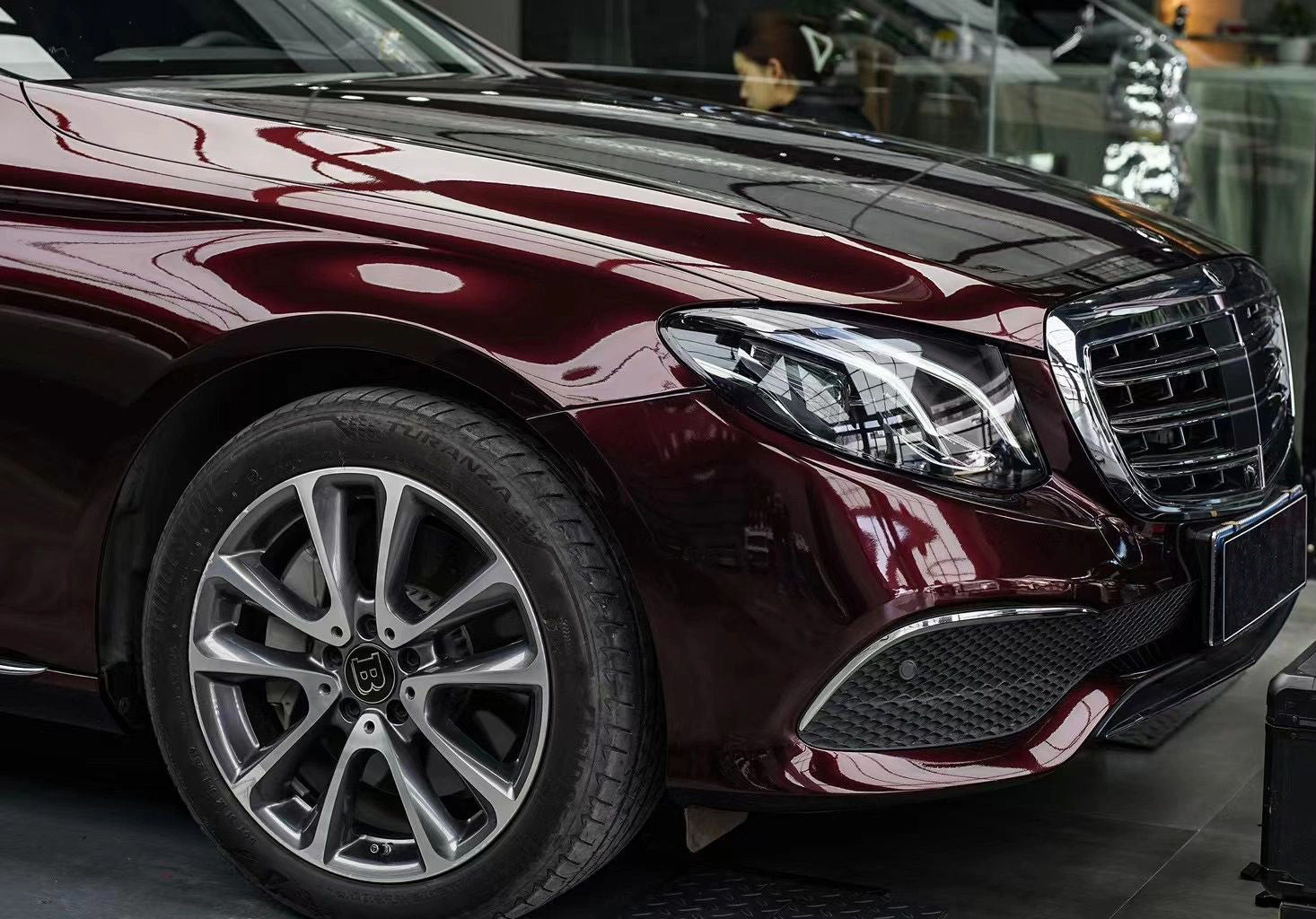 Mallcas™ Glossy Metallic Black Rose Vinyl Wrap (PET Liner)