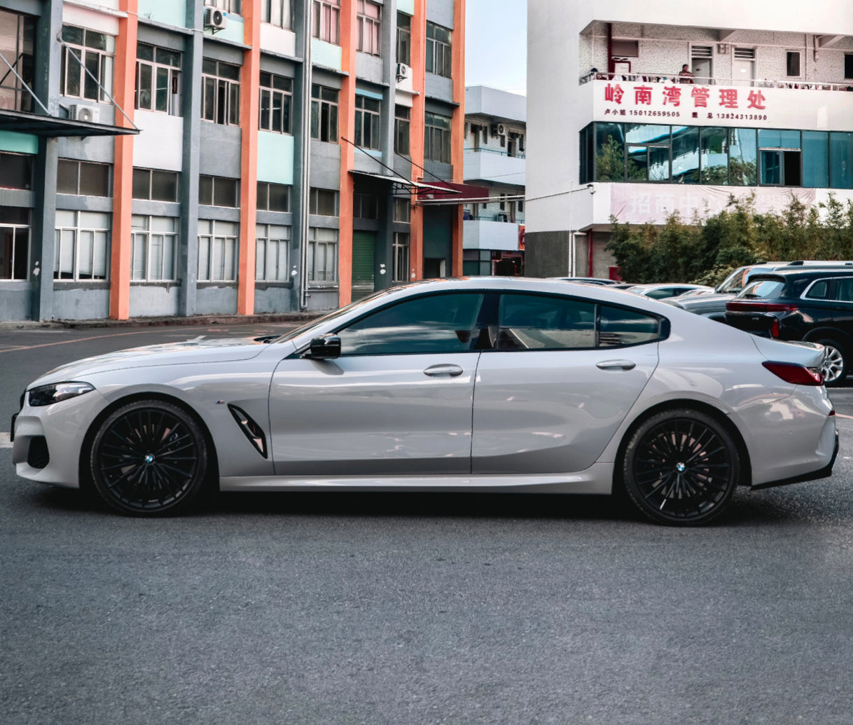 Mallcas™ Glossy Brooklyn Grey Vinyl Wrap (PET Liner)