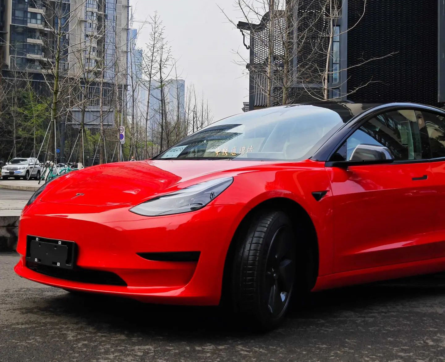 Mallcas™ Glossy Flame Red Vinyl Wrap (PET Liner)