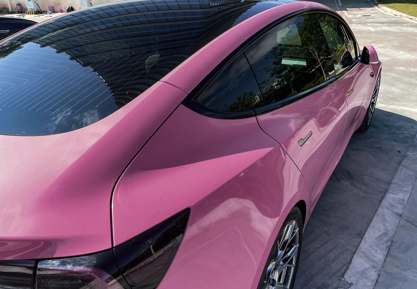 Mallcas™ Glossy Tulip Pink Vinyl Wrap (PET Liner)