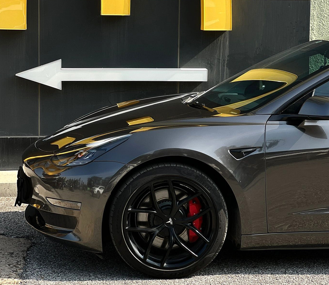 Mallcas™ Glossy Liquid Metallic Liquid Tungsten Vinyl Wrap (PET Liner)